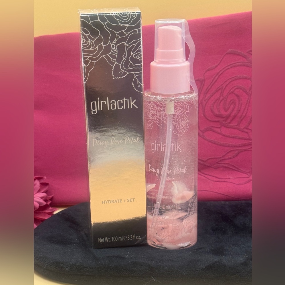 Girlactik dewy rose petal face mist - hydrate + set